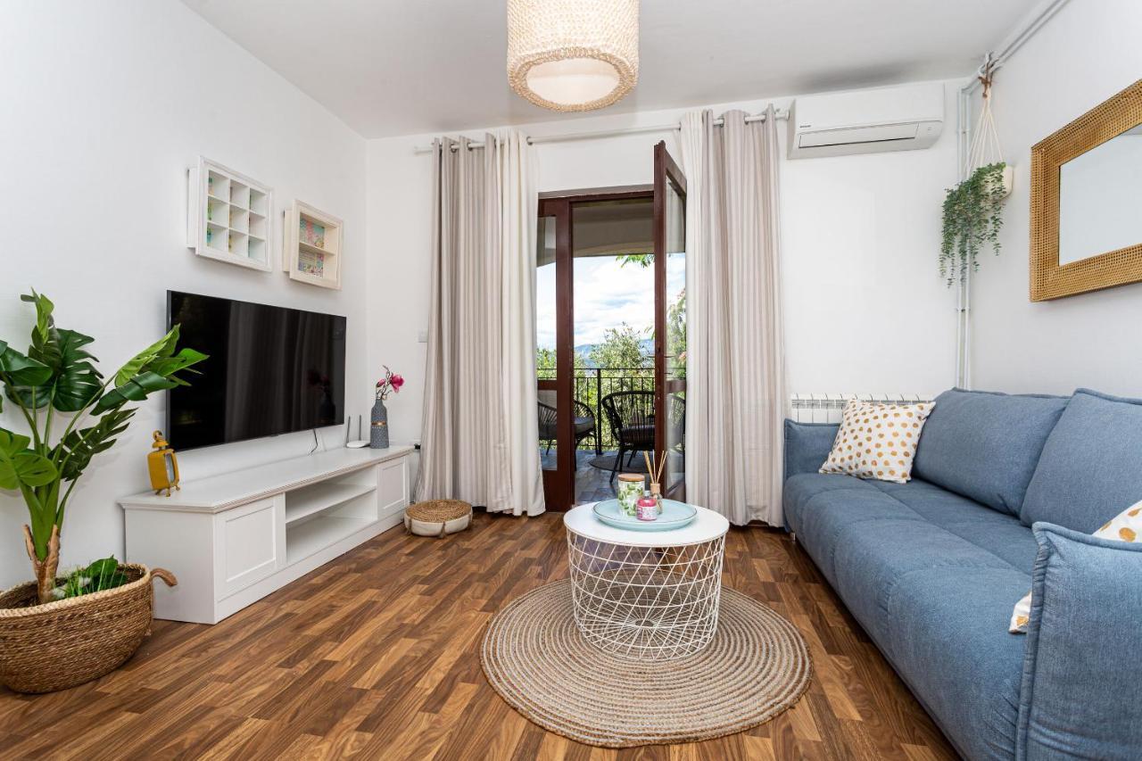 Apartment Magnolia Šilo Exteriör bild